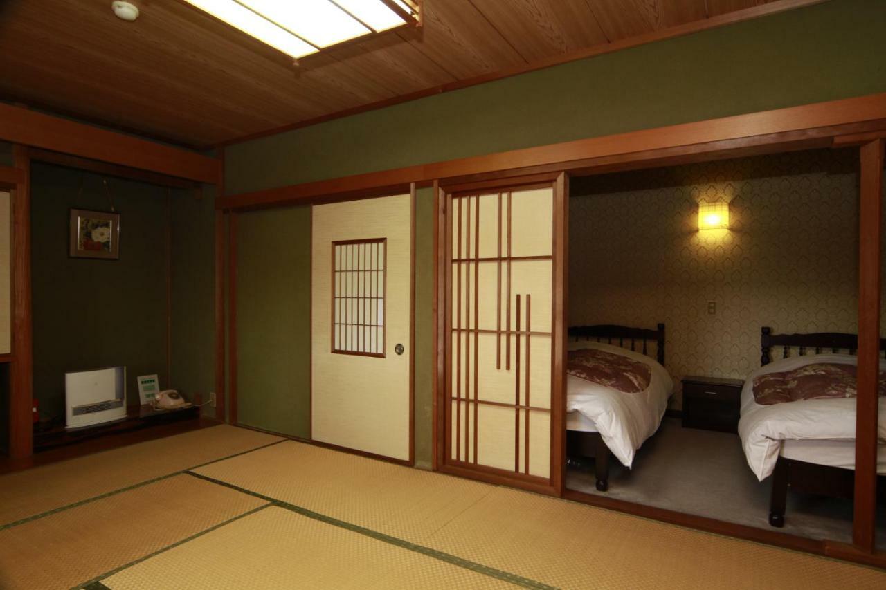 Hotel Hasshoen Yumotokan Toki Exteriér fotografie